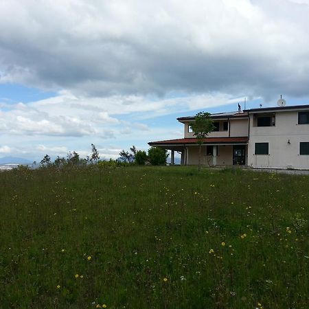 Отель San Nicola Il Sole Albanella Экстерьер фото